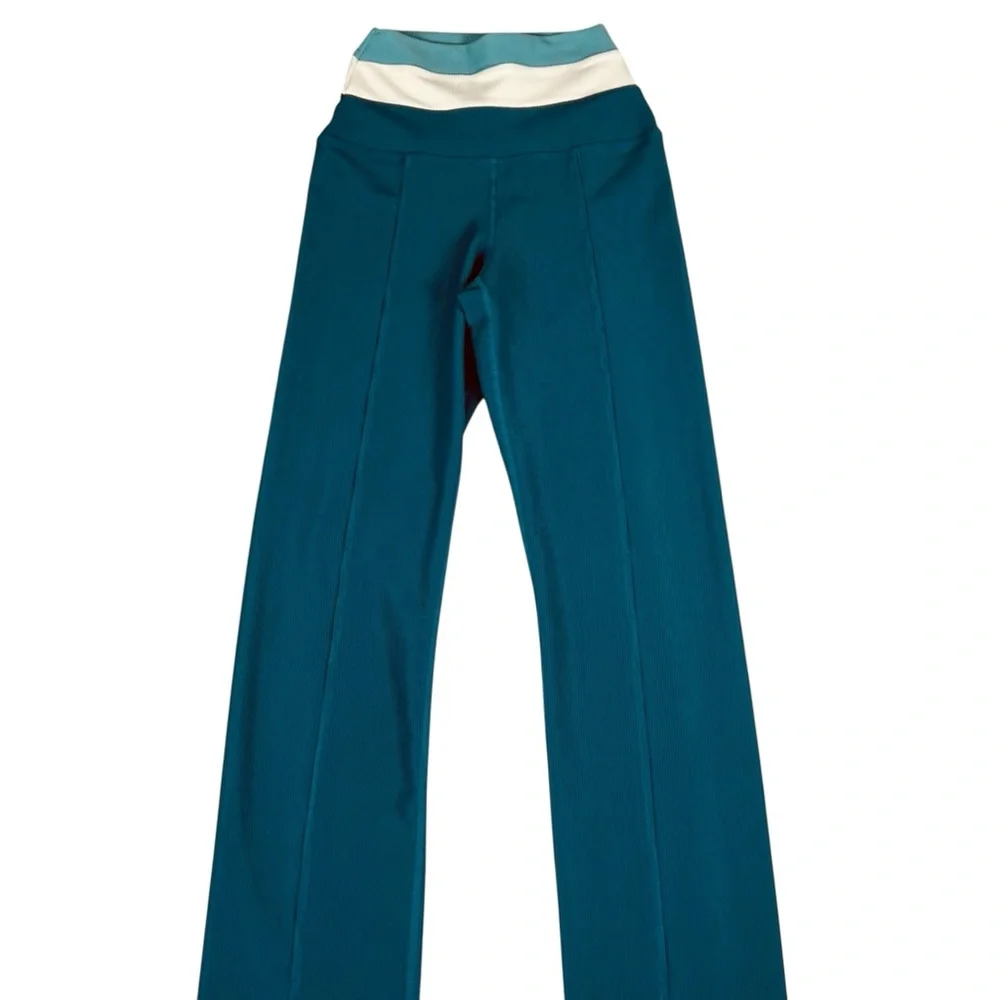 Beach Riot Sport Amafli Ribbed Colorblock Leggings - Picture 8 of 9